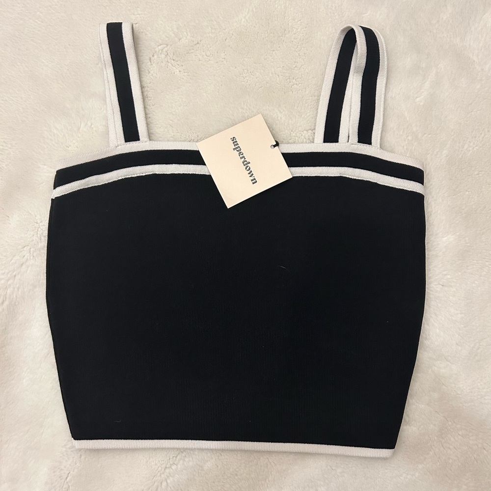 Superdown black tank NWT